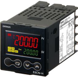 Contrôleur de température OMRON E5CN-HQ2M-500