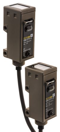 Sensor fotoelétrico E3S-CT11, feixe de LED infravermelho (emissor e receptor), corpo retangular, alcance de 30 m, saída PNP