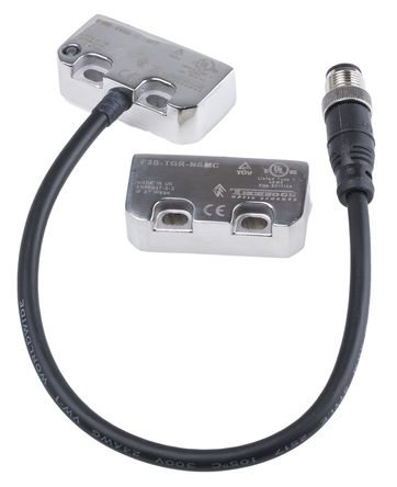Interruptor de seguridad sin contactos Omron F3S-TGR-NSMC-21-M1J8, F3S-TGR-N_C, IP67, 50 x 51 x 13 mm, Codificado, 4