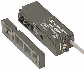SMC вакуум превключвател, R 1/8, тръстика, -27 до -80kPa
