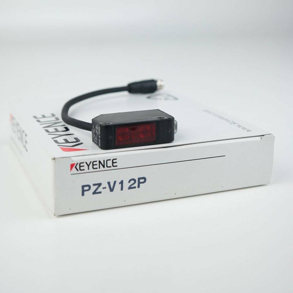 Keyence PZ-V12P Tipo de conector M8 reflectivo cuadrado, PNP