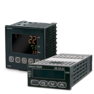 OMRON E5GNQ2BTDCACDC24 | Controlador de temperatura termopar / Pt100 2 alarmes 2 entradas saída de evento PNP 24x48