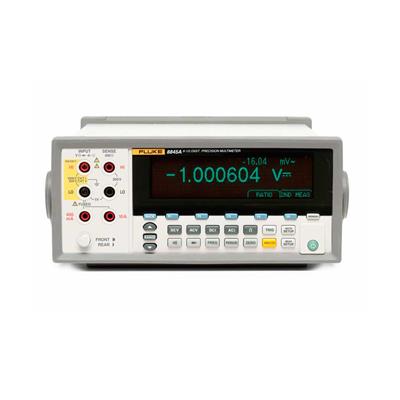 Мултицетов комплект Fluke 8845A със софтуер и комуникационен кабел